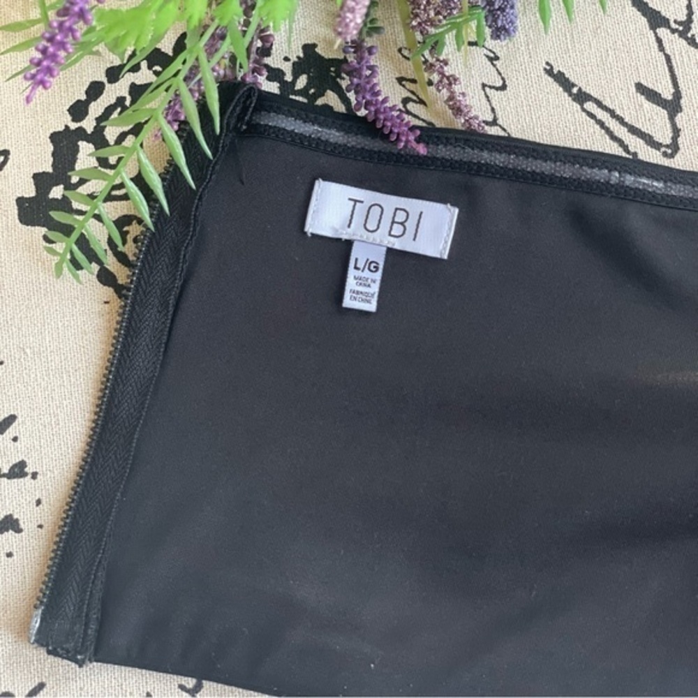 Tobi Black Crossover Sweetheart Bandeau Tube Top - Picture 5 of 7